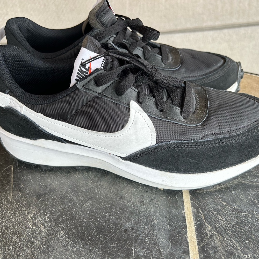 Nike Waffle Debut Running Shoe - Women's